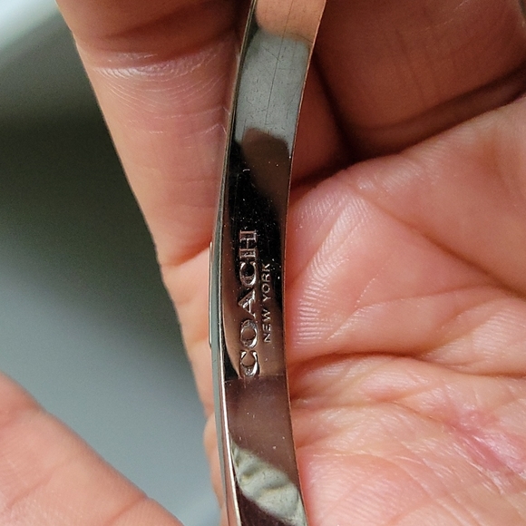 Coach bangle bracelet - Picture 4 of 6